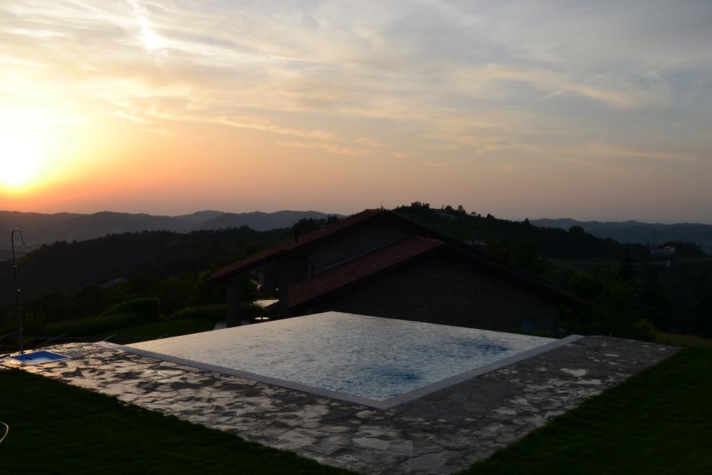 Relais Borgo Del Gallo Акуи Терме Екстериор снимка